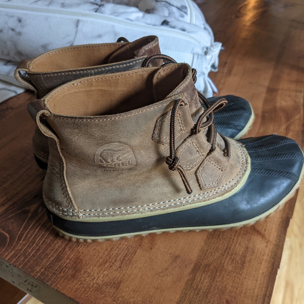 Sorel Boots 8